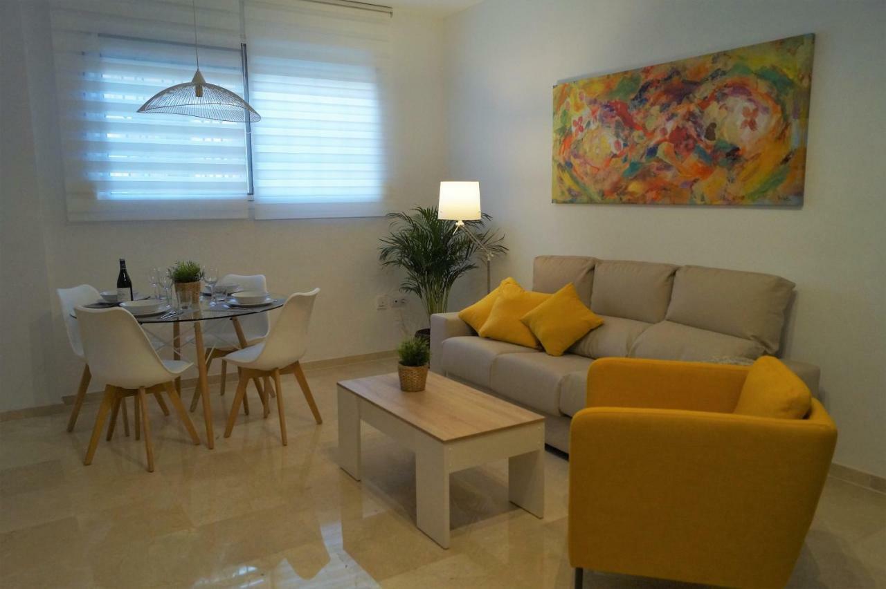Apartamento Plaza Alfonso XII Malaga Luaran gambar