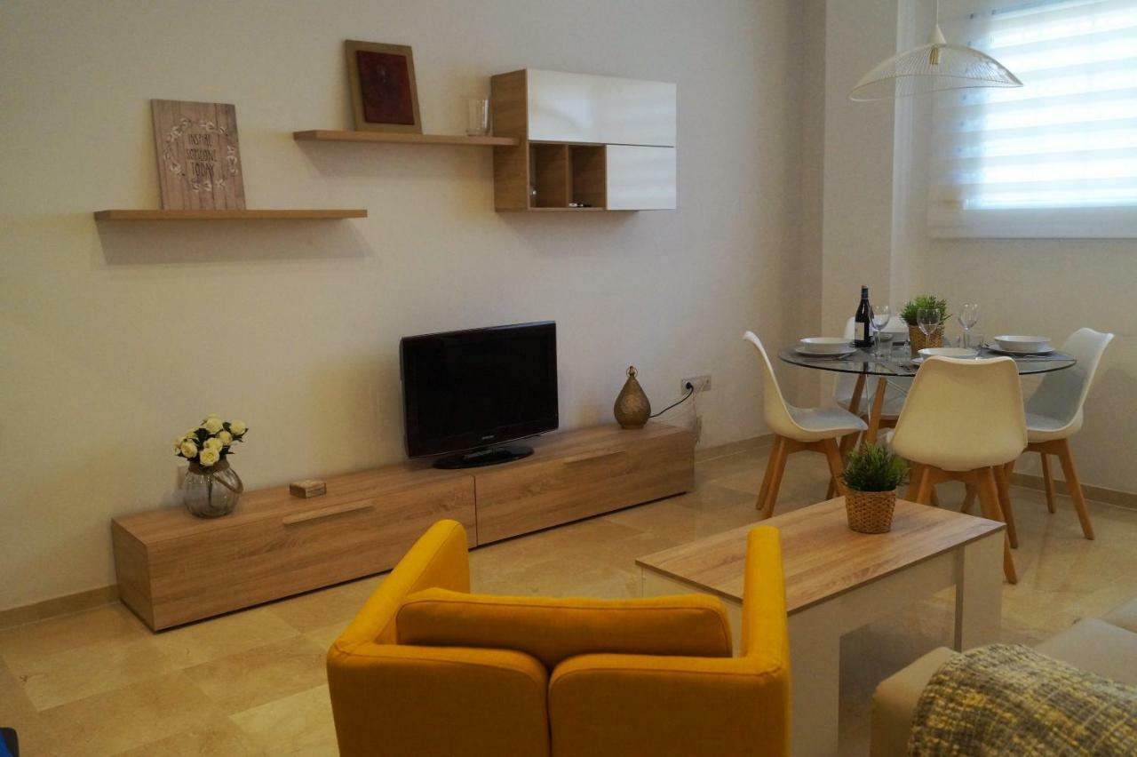 Apartamento Plaza Alfonso XII Malaga Luaran gambar